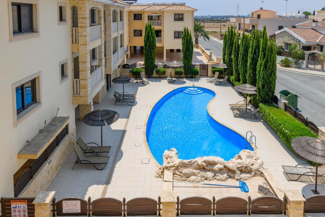 Blue Serenity Complex Larnaca Luaran gambar